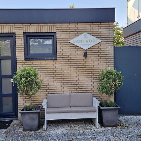 Santvort Luxury Apartment With Private Parking Zandvoort Bagian luar foto